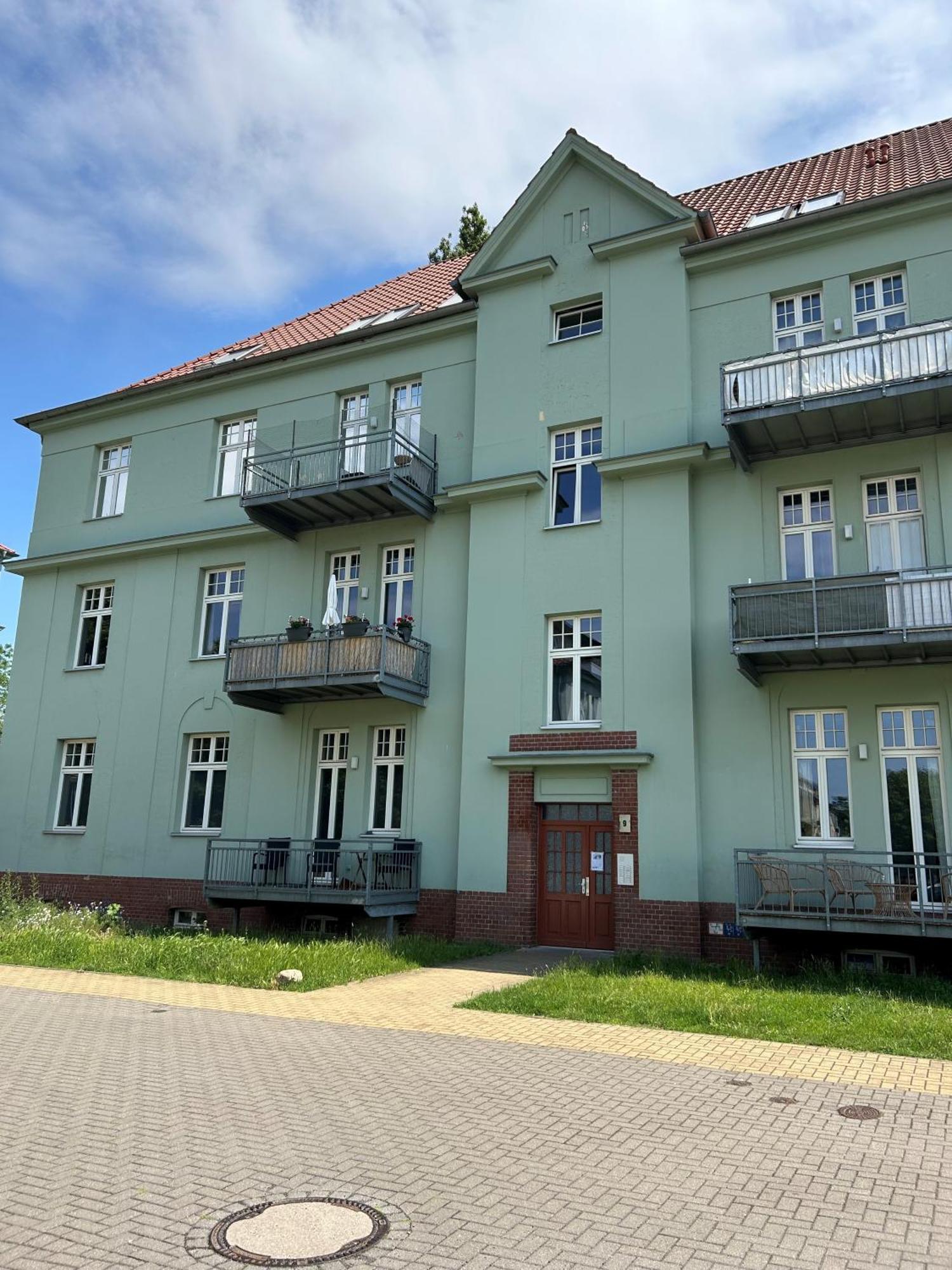 Mintara Komfort Apartment Mit Grill -Terrasse, Sky Und Parkplatz Magdeburg Exterior foto
